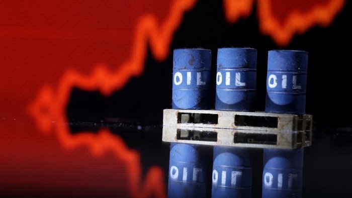 Phương Tây dần hoàn thiện kế hoạch giới hạn giá dầu Nga